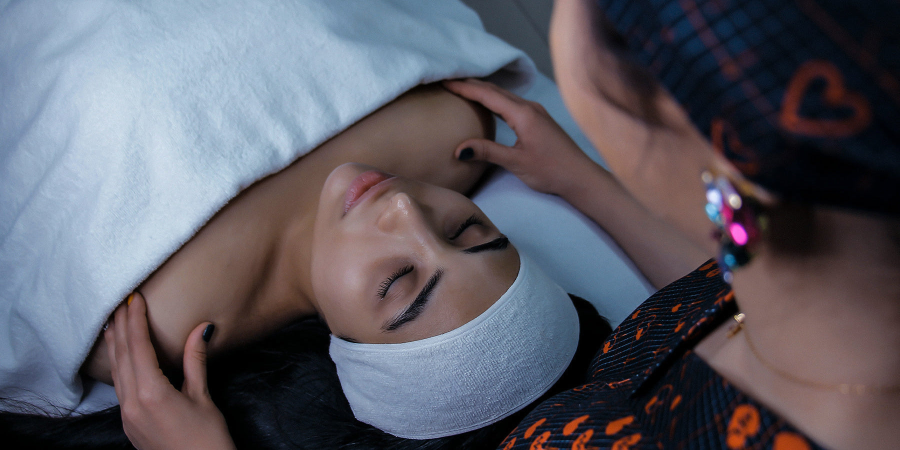 Skincare Trends Analyzed: Microcurrent Exposed