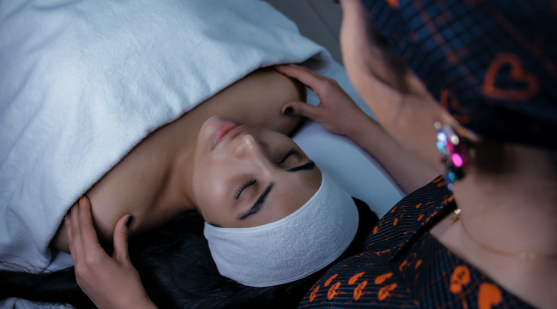 Skincare Trends Analyzed: Microcurrent Exposed